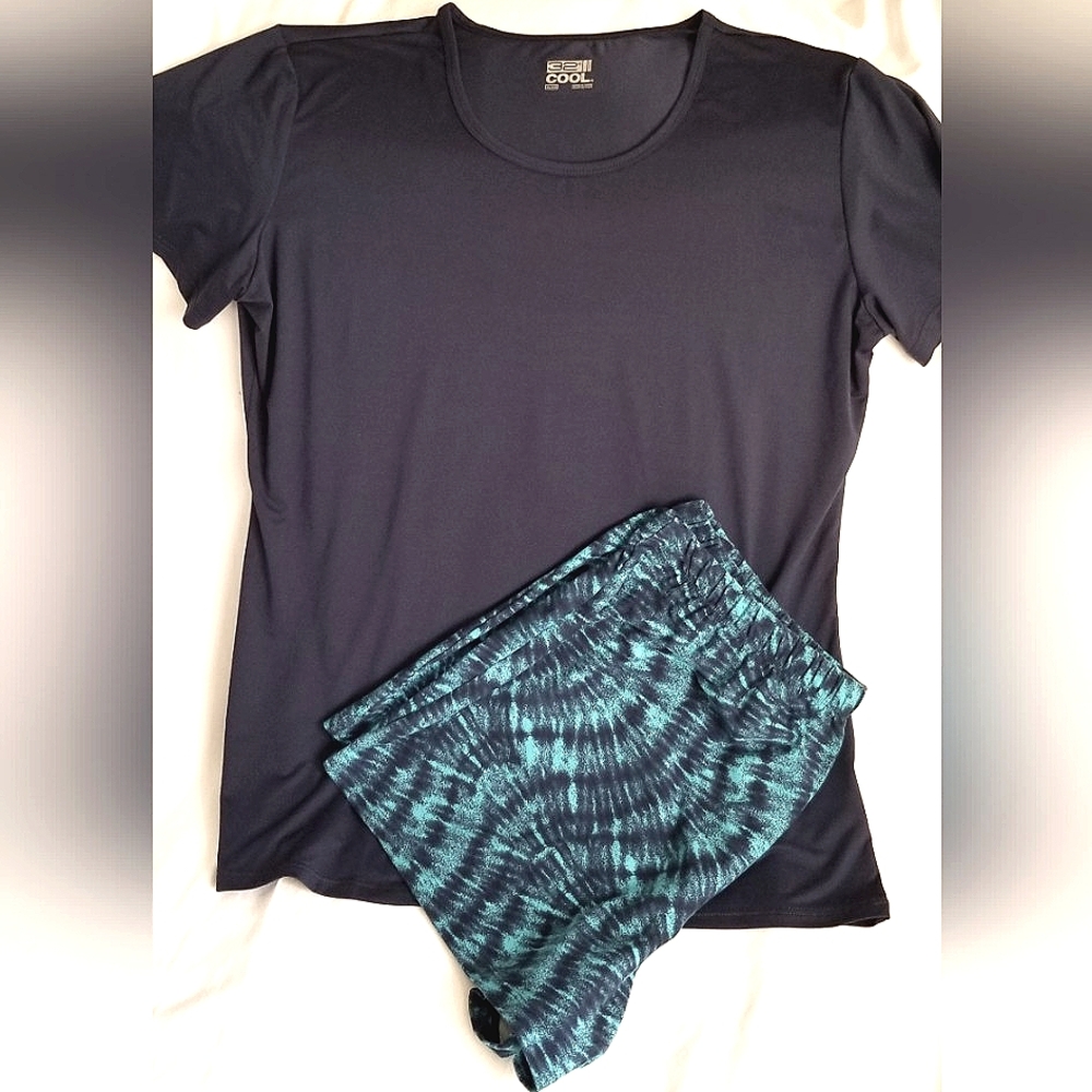BRAND NEW SONOMA PJ SHORTS & 32% COOL TEE - SZ L - NWOT